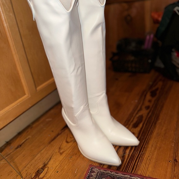 Steve Madden “Ranger” Western Boot - Picture 3 of 11